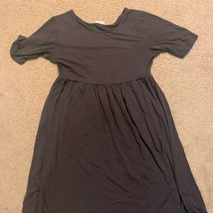 Zenana Knee Length dress. Size XL
